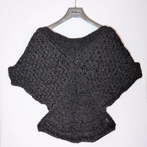 Top - MADE in ITALY - Fine Black Ribbon Woven Knit!